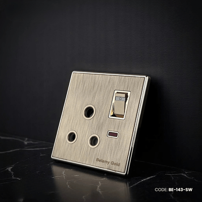 Belamy Golden 3-pin Round Socket With Switch | BE-143-SW_img_0